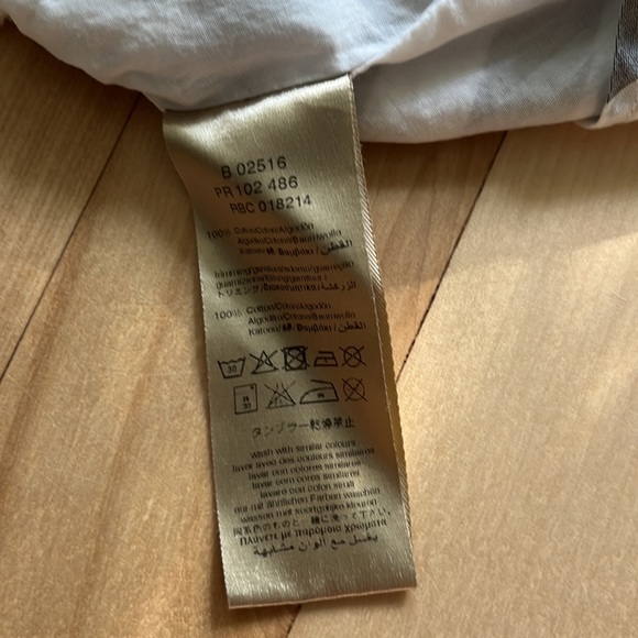 Authentic Burberry Dress 12M /74cm - Picture 5 of 5